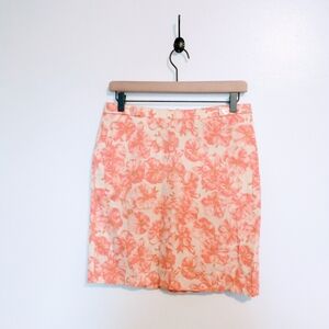heart moon star y2k skirt floral print with button detail at the waist.  Size 4